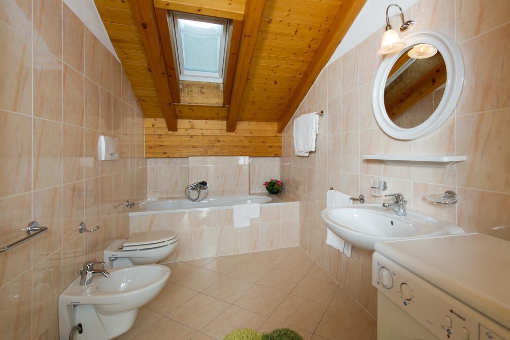 Residence Villa Boschetto 卡拉诺 外观 照片